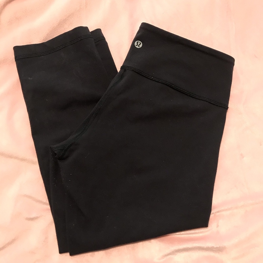 Lululemon cropped leggings